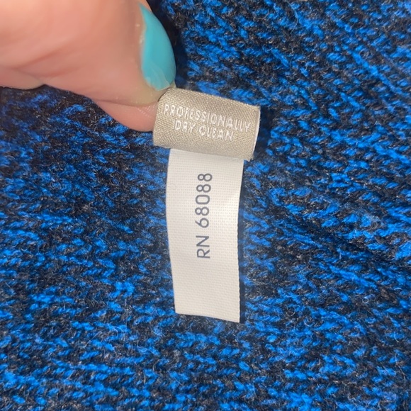 Neiman Marcus Blue/Black 100% Cashmere Cardigan, Size Medium - Picture 9 of 11